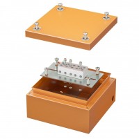 DKC Коробка стальная FS с гладкими стенками и клеммниками, IP66, 150х150х80 мм, 5р, 450V, 20A, 10 мм.кв FSB30510 фото