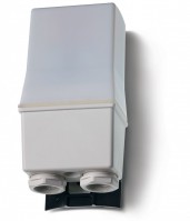 Finder Фотореле корпусное для монтажа на улице; 2NO 16A (L+N); питание 120В АC; настройка чувствительности 1…80люкс; степень защиты IP54 103281200000 фото