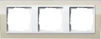 Gira EV CL Песочный/Бел Рамка 3-ая 0213773 фото