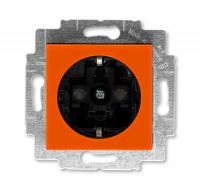 ABB Levit оранжевый / дымчатый чёрный Розетка с заземлением со шторками 2CHH203457A6066 фото