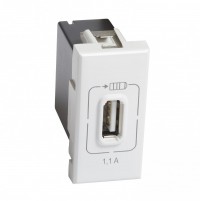 BTicino Axolute Белая Розетка USB для зарядки мобильных устройств 1,1А 230/5В. 1 модуль. HD4285C1 фото