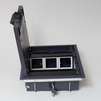 SPL Люк на 6 постов (45х45),металл/ пластик, с пластиковой коробкой, IP40 300007 фото
