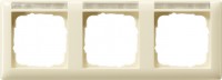 Gira Standard 55 Кремовый глянец Рамка 3-я горизонтальная с полем для надписи 109301 фото